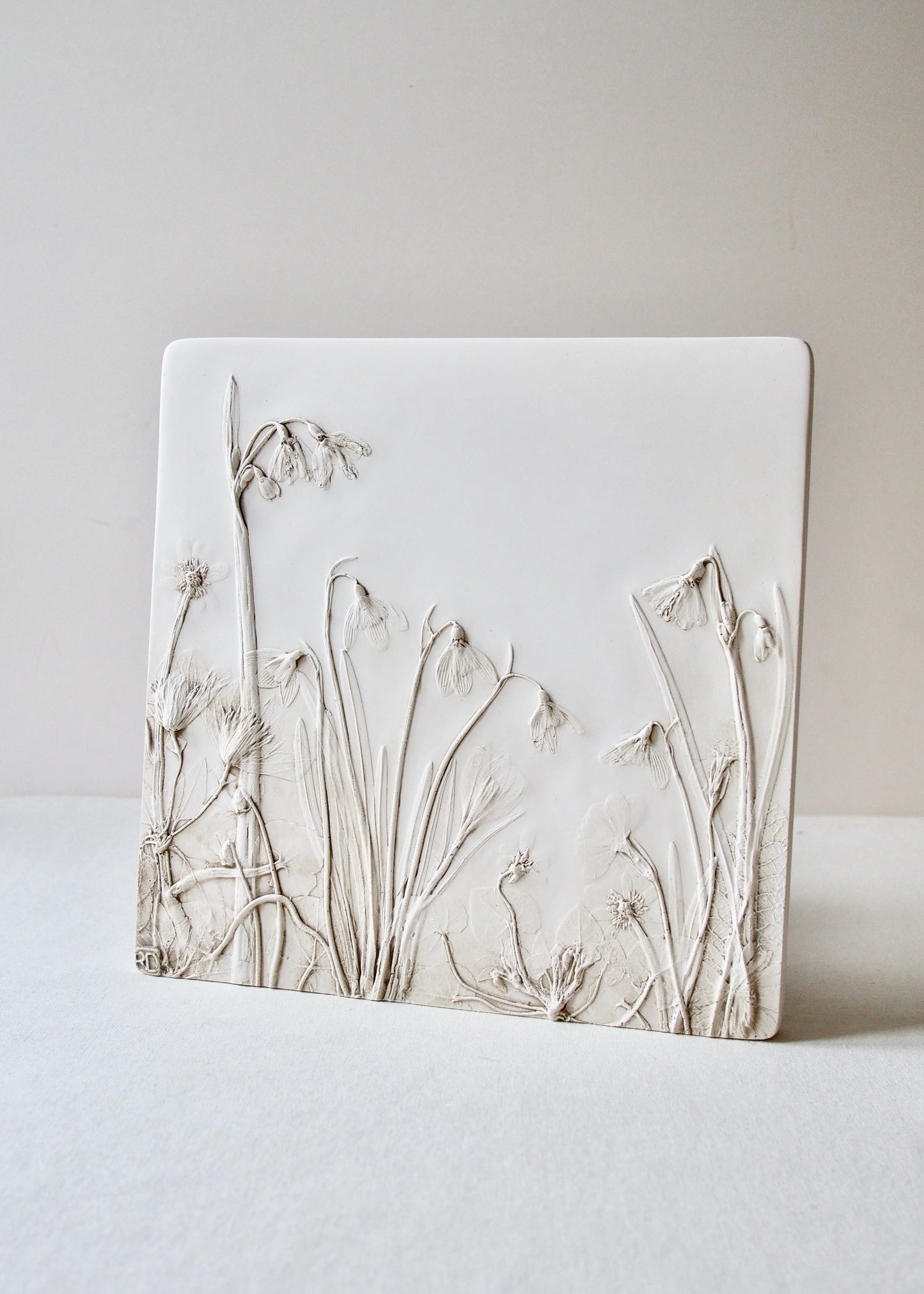Botanical Relief Tile: Winter